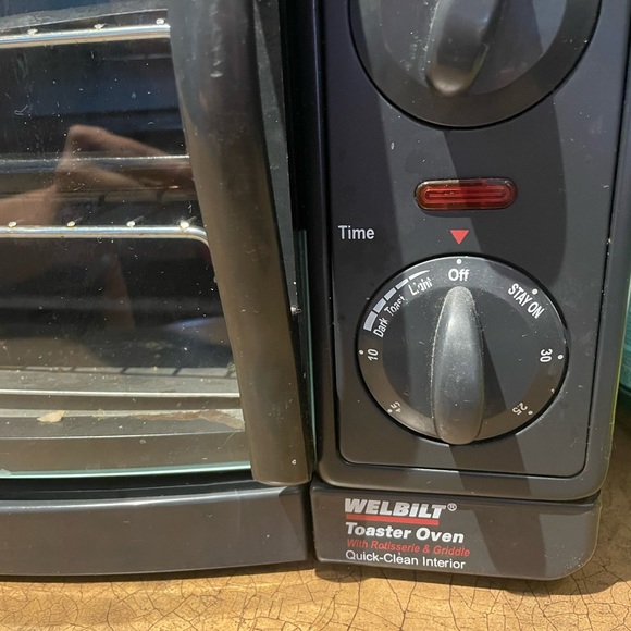 Toaster oven - Picture 3 of 3